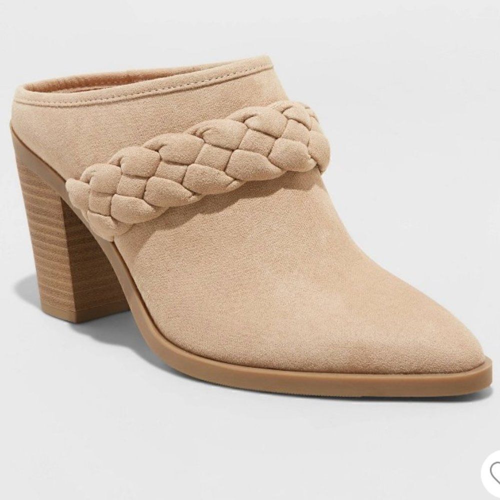 Universal Thread Avis Mule Heel Taupe